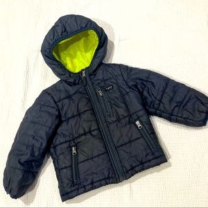 Childrens winter zipped and hood jacket. 3T.